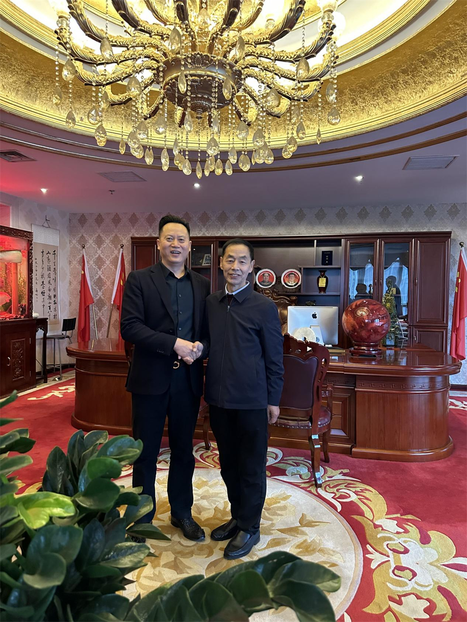 贺“同舟共济 未来可期”金博大集团2023股东联谊会圆满成功!(图8) 图片10.jpg